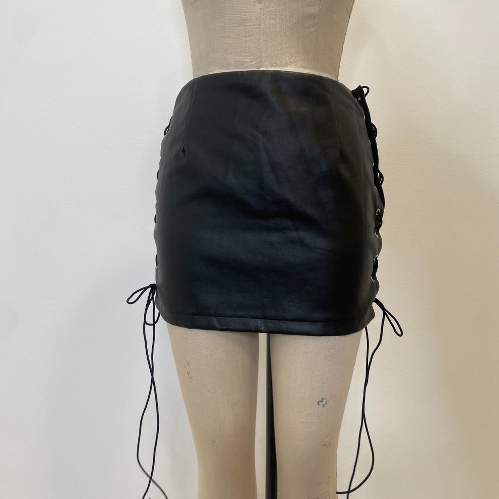 White fox boutique: Sneak away black mini skirt